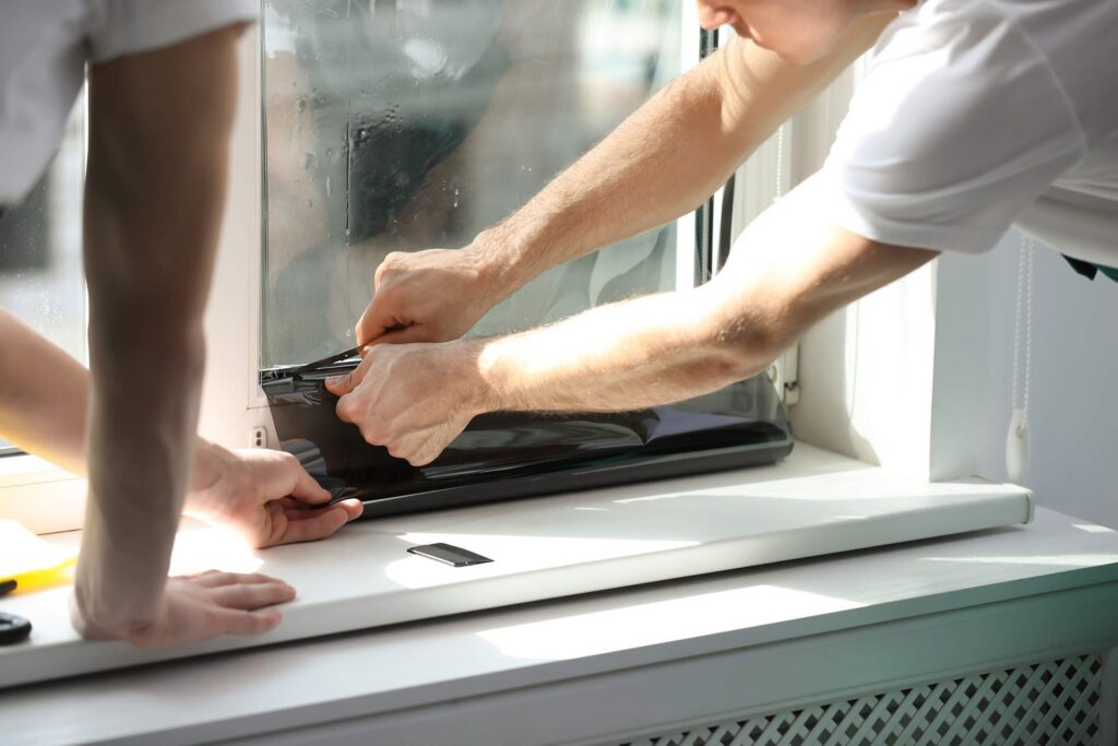 Window Film Unrolling - Divider Band